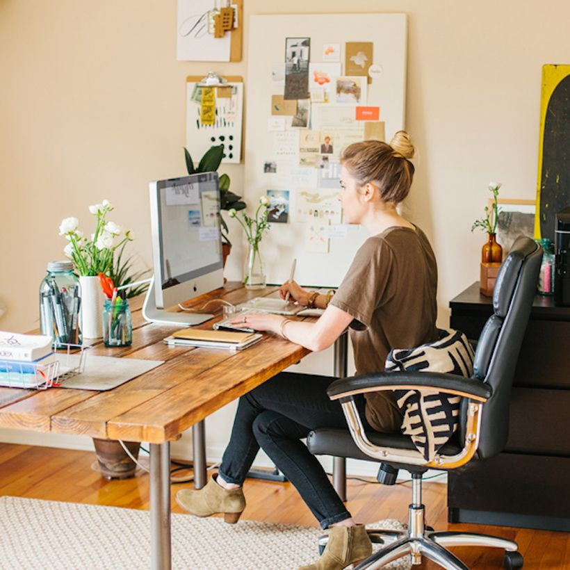 7 façons de rester concentré lorsque vous travaillez à domicile : Le guide